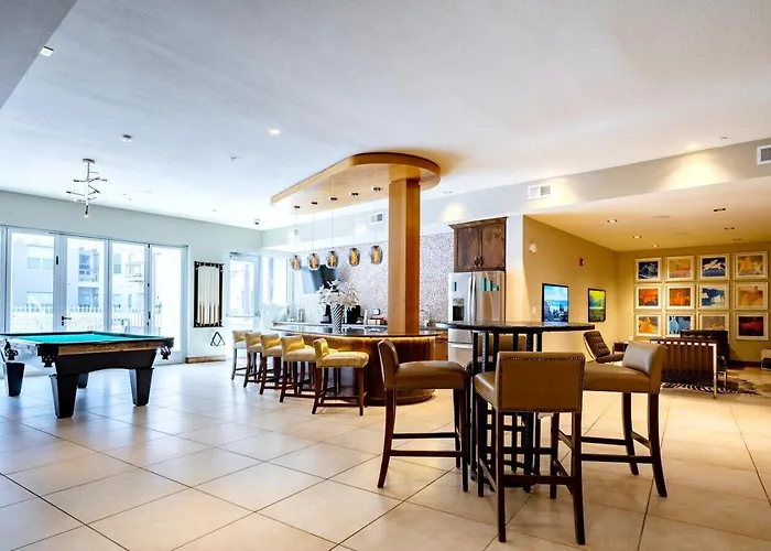Mint House Worth - Cultural District Apartment *